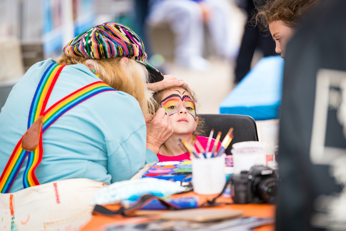 Inside Scoop Park Ridge and Sketchbook Brewing’s Oktoberfest