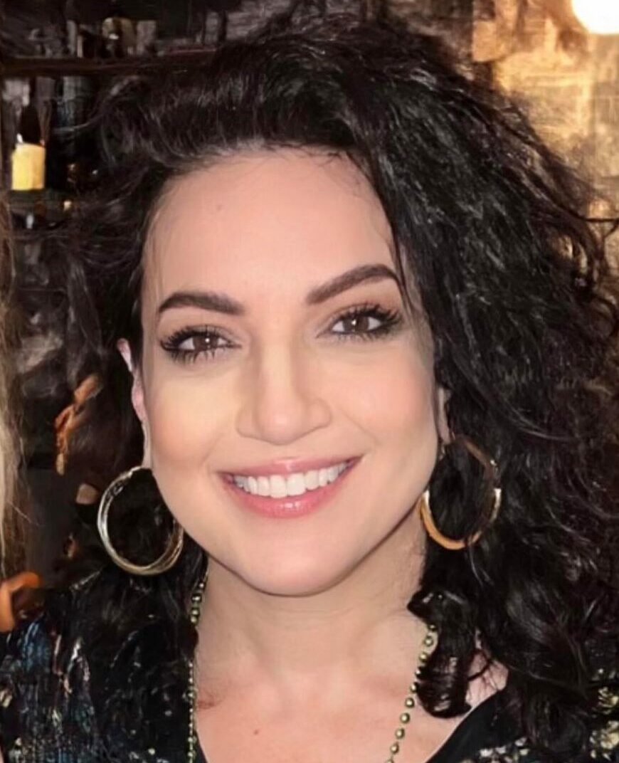 Park Ridge Insider JoAnn Fosco on the fried chicken tacos at Holt’s